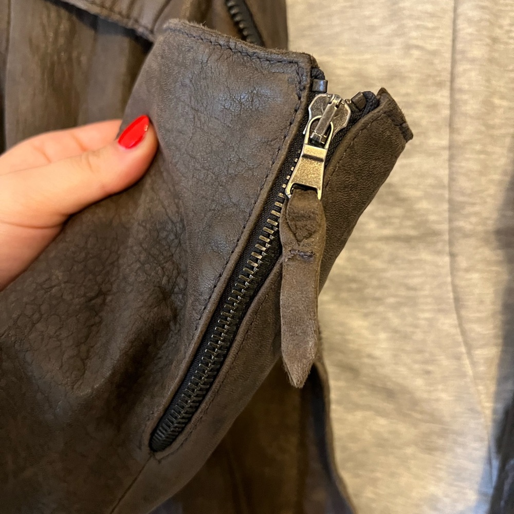 Leather Jacket - Picture 6 of 12